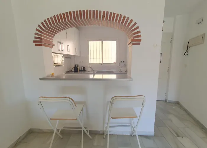 Erisa 1 A Dos Calles De La Playa!