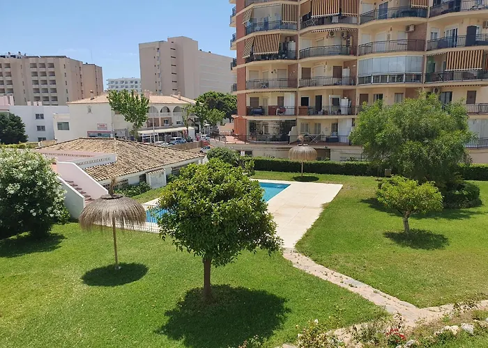 Erisa 1 A Dos Calles De La Playa! דירה