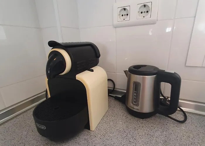 Erisa 1 A Dos Calles De La Playa! 토레몰리노스